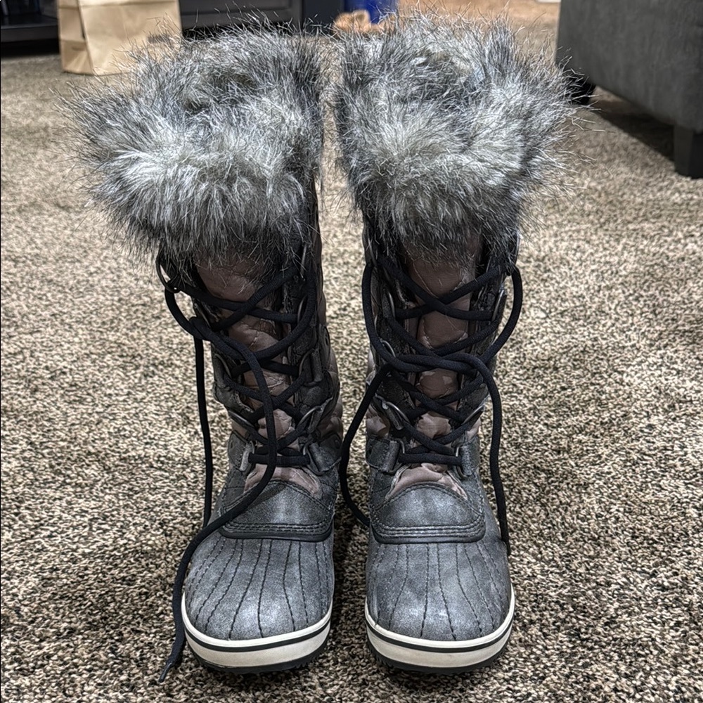 Women’s SOREL tall winter boot